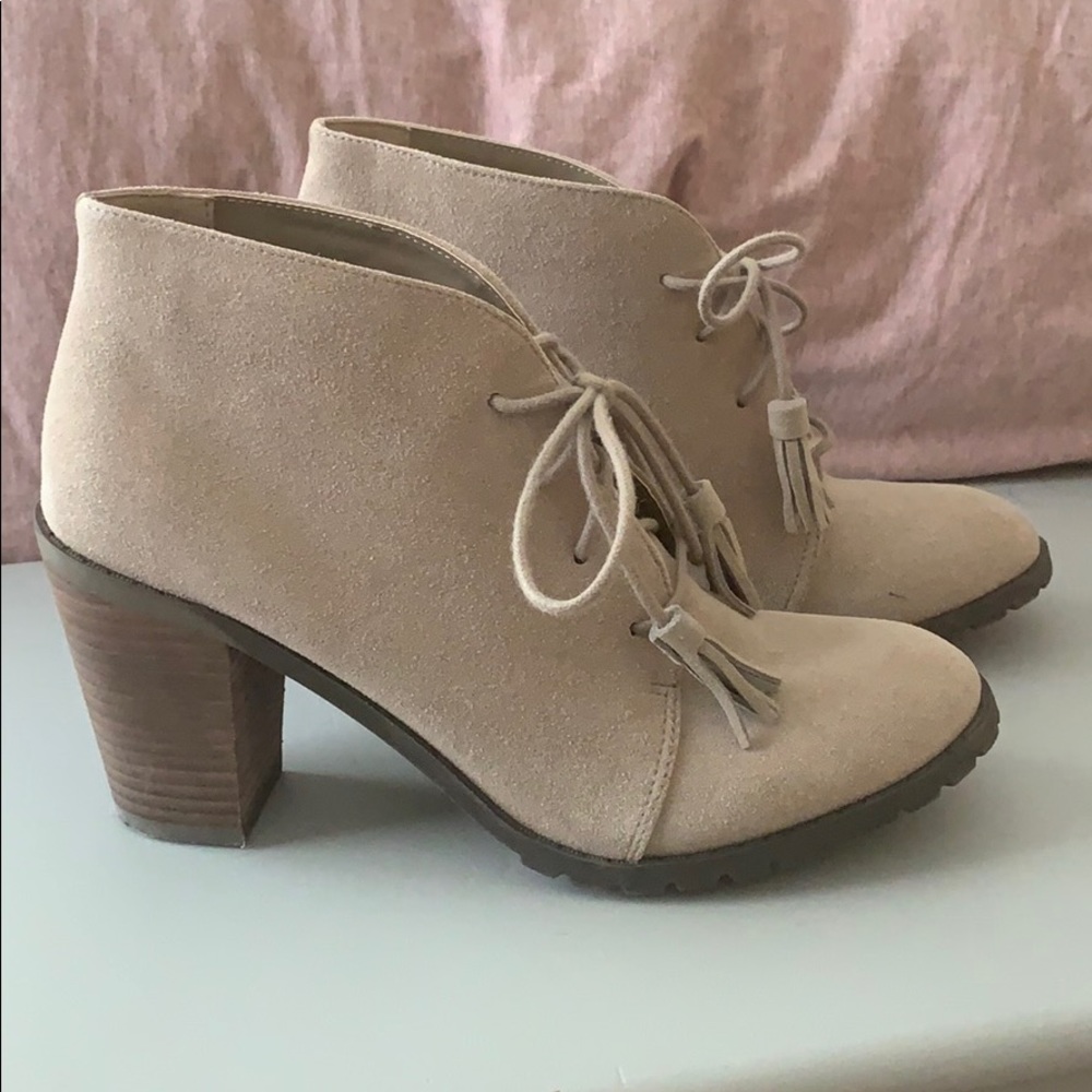 Restricted Booties - Picture 5 of 6